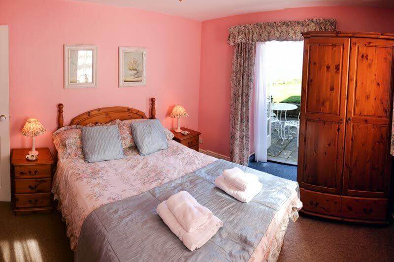Glebe Cottage bedroom